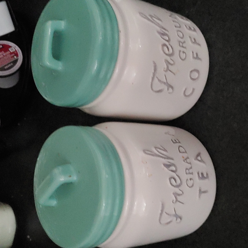 Design Import Coffee and Tea Container